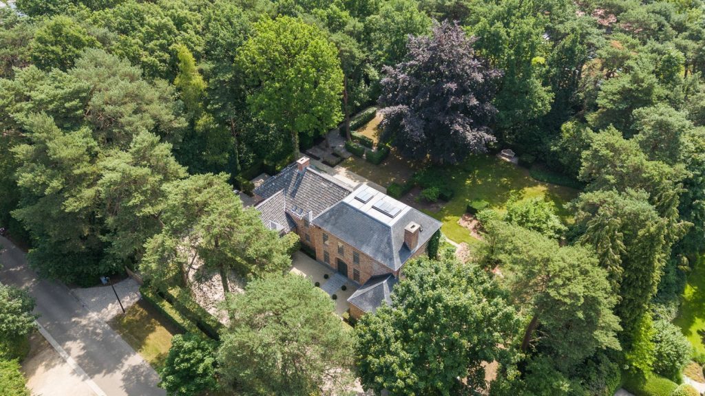 Exclusieve Vlassak-Verhulst villa op 3.016 m2