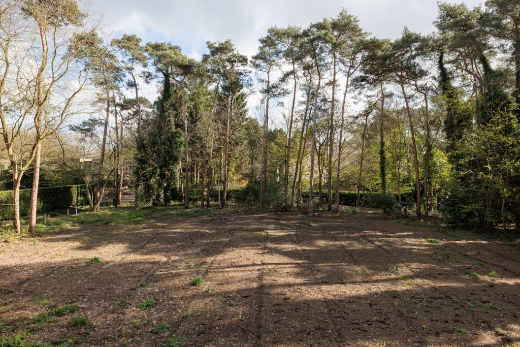Uitstekend gelegen bouwgrond van ca. 2.993 m2 - IN OPTIE